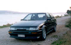 Euripides AE86 seaside.jpg (30759 bytes)